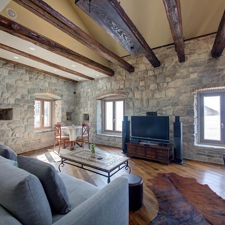 Kazerma Apartment Perast Bagian luar foto