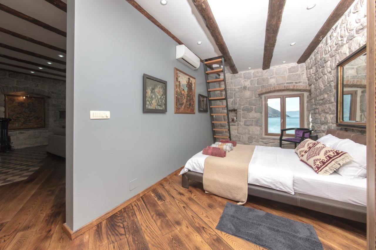Kazerma Apartment Perast Bagian luar foto