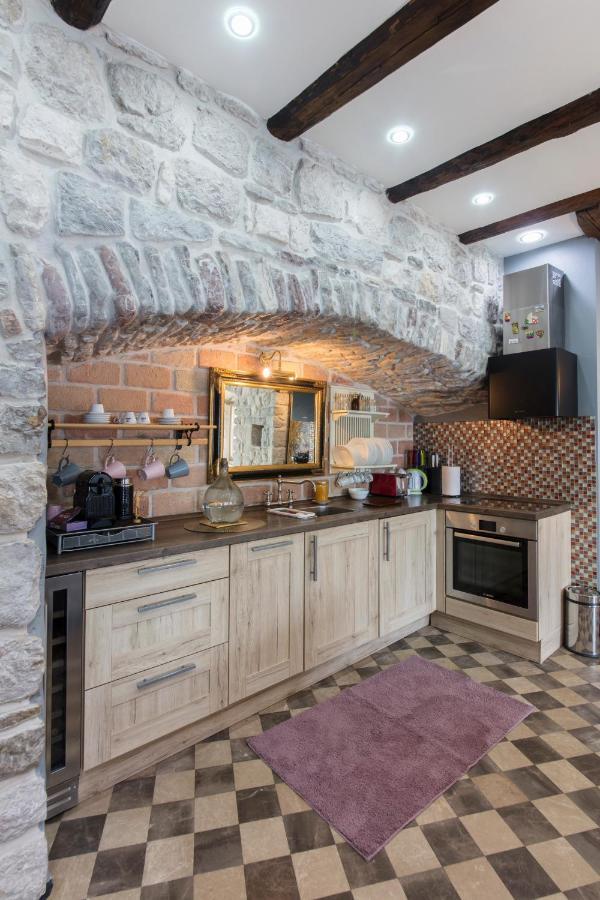 Kazerma Apartment Perast Bagian luar foto