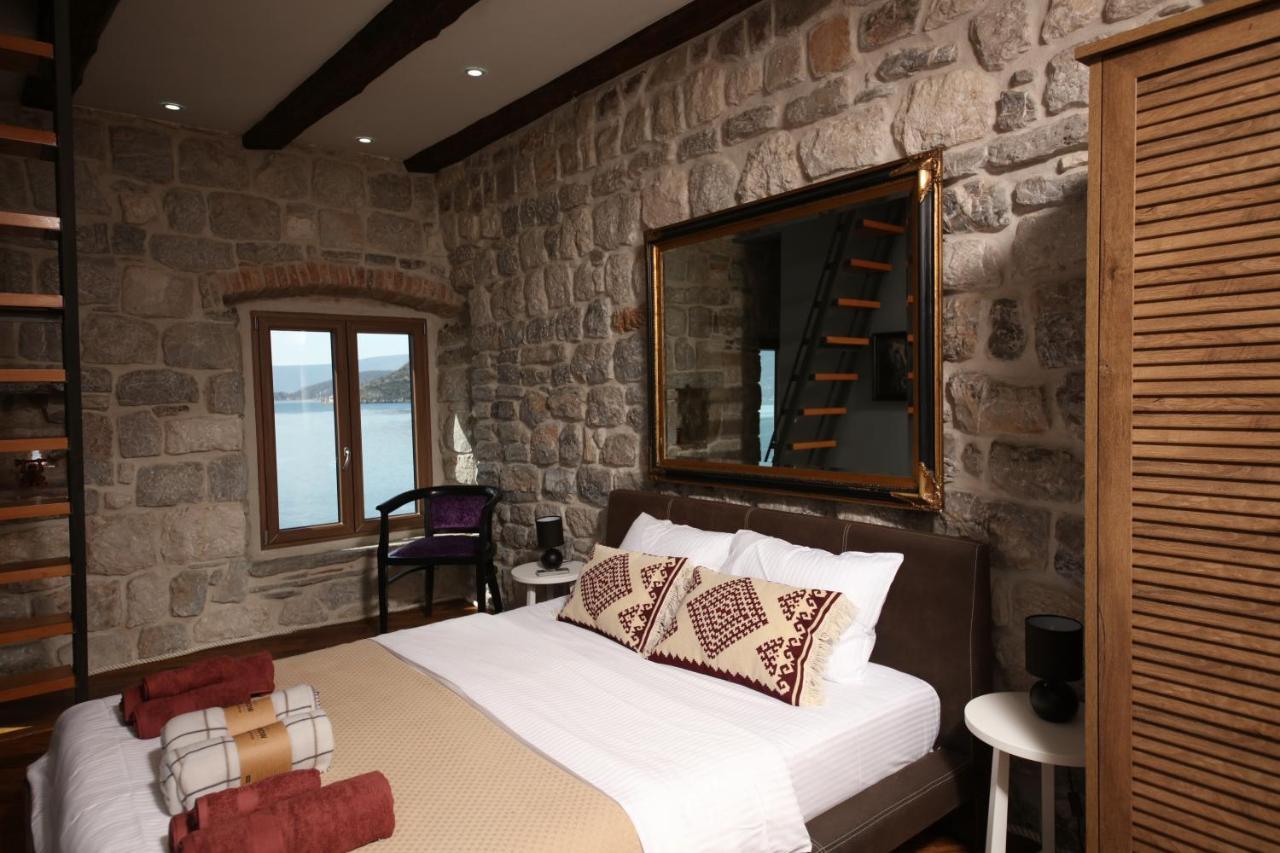 Kazerma Apartment Perast Bagian luar foto