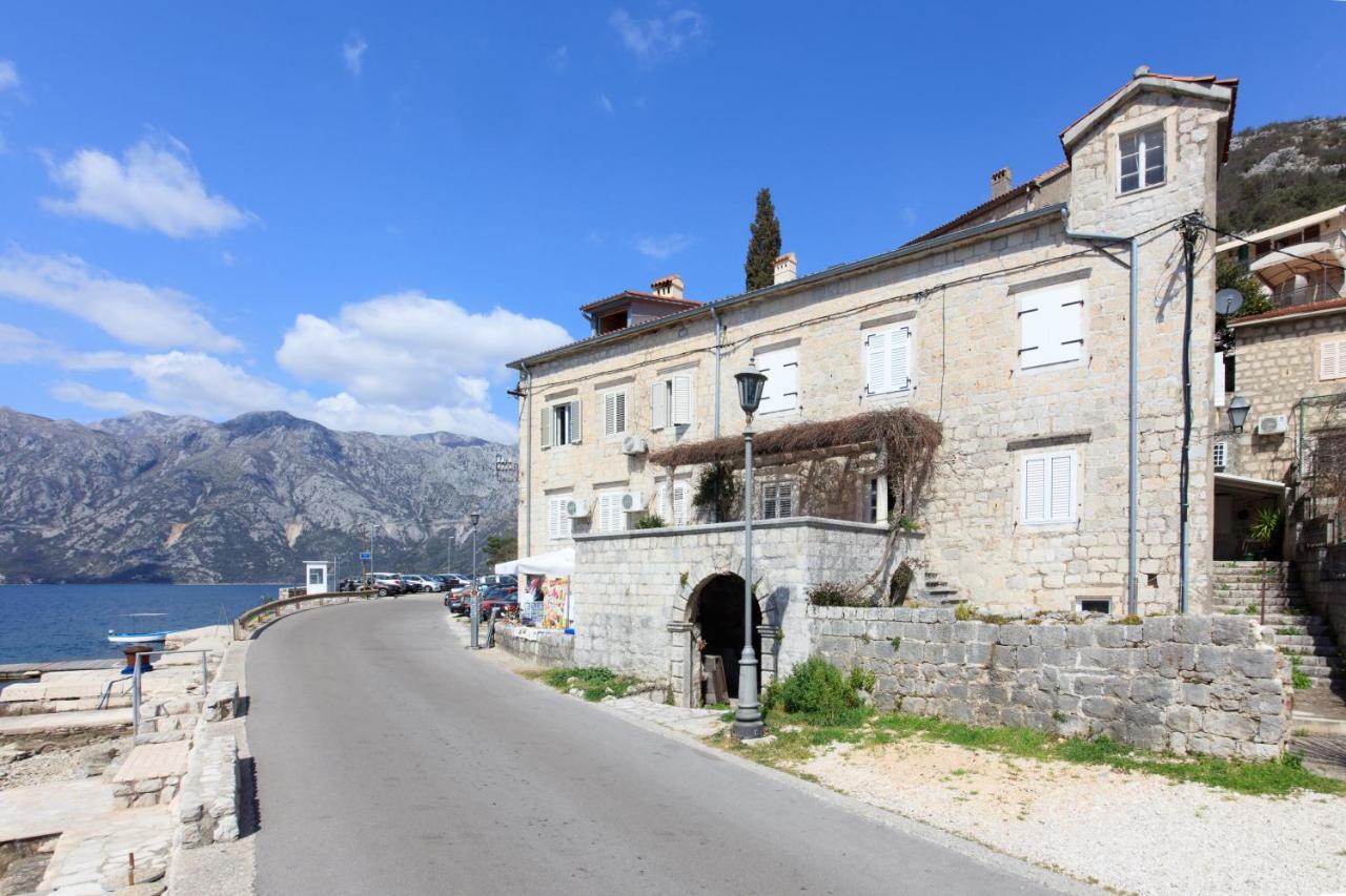 Kazerma Apartment Perast Bagian luar foto